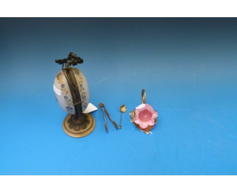 An unusual 19thC / 20thC opal glass etui in the form of an egg together with a pink glass and plate salt