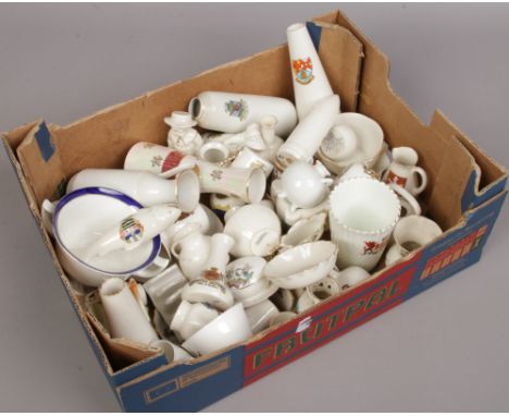 A box of crested ware to include Goss, Arcadian, Willow Art etc.