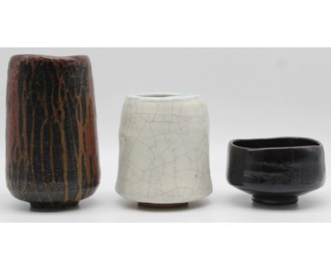   Horst KERSTAN (1941 - 2005). 3 Vasen alle signiert und datiert.  Bis 23 cm hoch. Steingut / Kermaik.    Versand dieses Obje