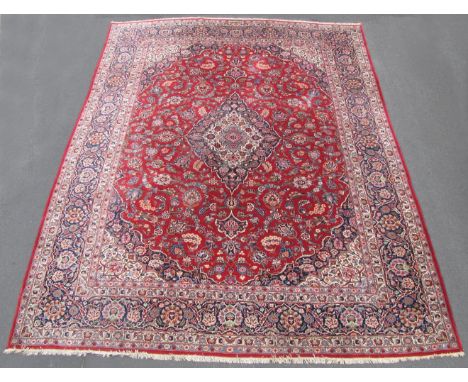   Keschan Perserteppich. Korkwolle. Iran. Sehr feine Knüpfung.    377 cm x 274 cm. Handgeknüpft. Korkwolle auf Baumwolle. Ins