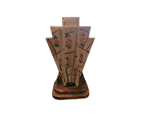 A Myott, Son &amp; Co 1930s Art Deco Pyramid pottery vase. 21cm high. (1)&nbsp;