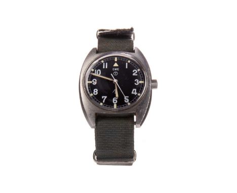 GENTLEMAN'S CWC 1976 MILITARY STAINLESS STEEL MANUAL WIND WRIST WATCH,the round black dial with Arabic and tritium markers, b