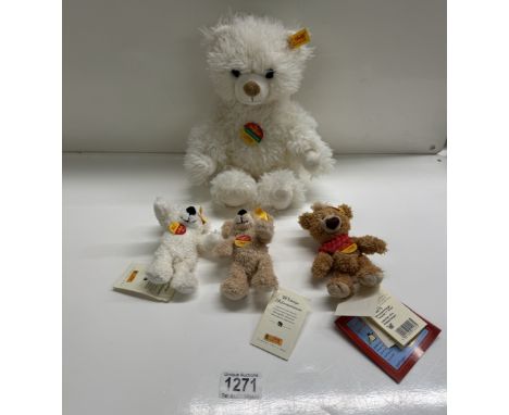 3 Steiff keyrings and a Steiff bear
