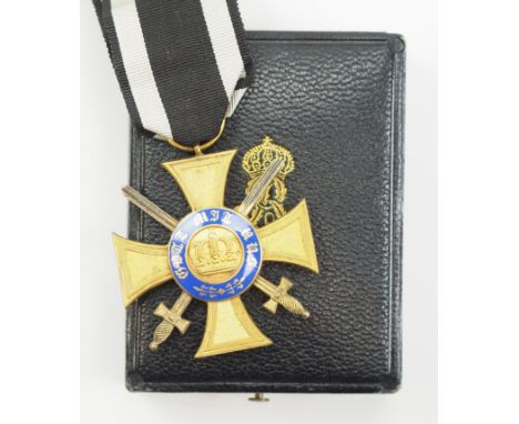 Preussen: Kronenorden, 3. Modell (1871-1918), 4. Klasse, mit Schwertern, im Etui - J.H.W.Bronze vergoldet, die Medaillons in 