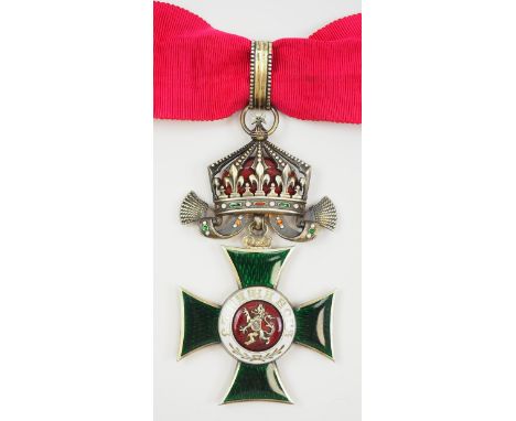 Bulgarien: St. Alexander Orden, 2. Modell, 3. Klasse.Silber vergoldet, teilweise emailliert, die Kreuzarme fein flingiert, di