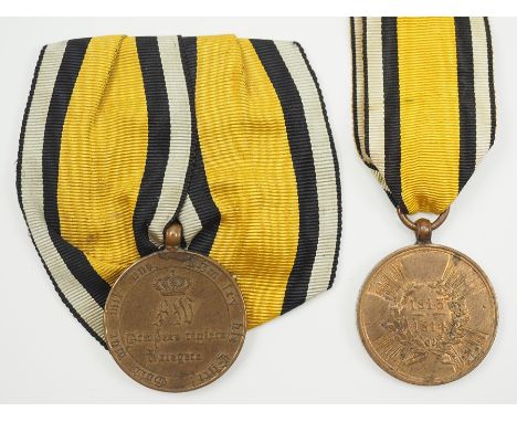 Preussen: Kriegsdenkmünze, 1813-1814 - runde / eckige Kreuzarmkanten.Bronze, geprägt, mit Randinschrift, sowohl ein Exemplar 