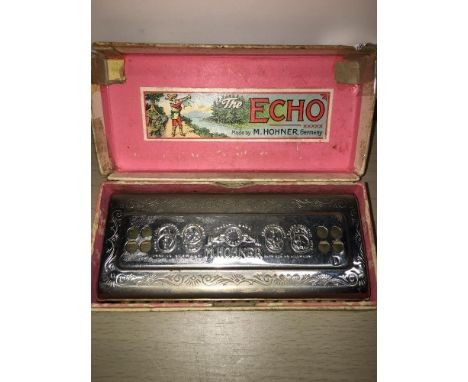 VINTAGE HOHNER ECHO HARP HARMONICA IN ORIGINAL BOX