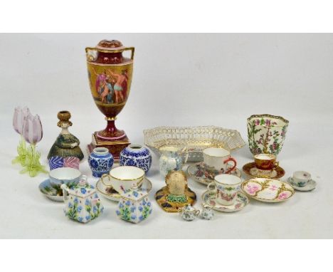 A small quantity of various ceramics including a Vienna urn shaped footed vase and cover on square stand (af), a German Plaue