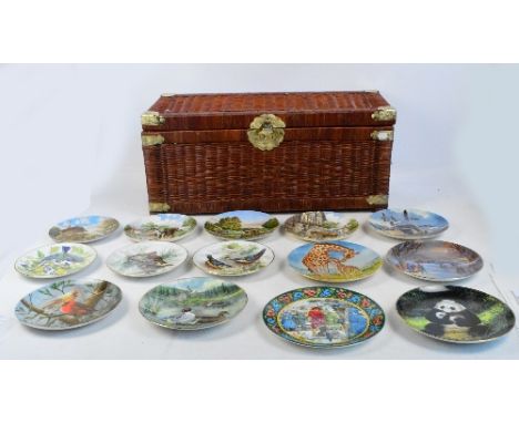 A quantity of various collector's plates to include Wedgwood, Spode, Knowles, also a Royal Worcester "The Meeting" example, c