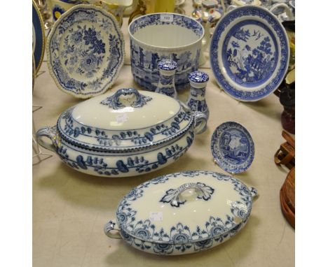 Blue & White Ceramics - a Spode Italian pattern jardiniere; a pair of conforming oversized salt & pepper pots; a Victorian Fl