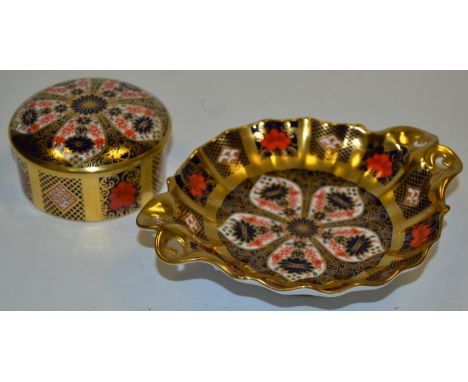 A Royal Crown Derby 1128 pattern twin handled solid gold band trinket dish, printed marks to base, (Firsts); a conforming tri