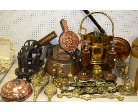 Metalware - a 19th century copper cauldron, wrought iron handle; various horse brasses; a Victorian brass coal scuttle; a Lip