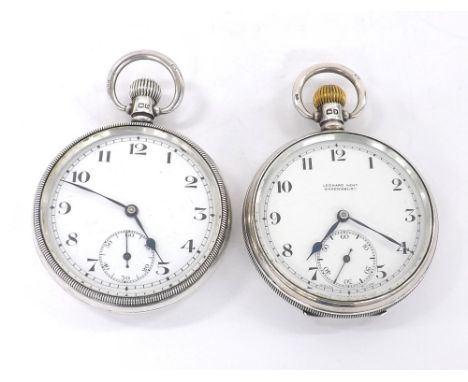 Silver lever engine turned pocket watch, Birmingham 1926, the dial branded Leonard Kent, Shrewsbury, 49mm; together with anot