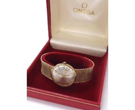 Omega automatic 9ct gentleman's bracelet watch, circa 1962, ref. 3615002, circular silvered dial with baton markers and sweep