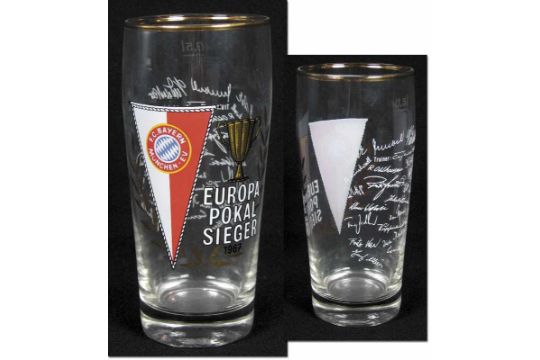 Bayern Munich Beer Glass 1967 Munchen Bayern Bierglas Farbig Bedrucktes Bierglas Von 1967