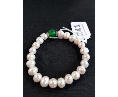 PEARL, JADE AND CRYSTAL BRACELET 