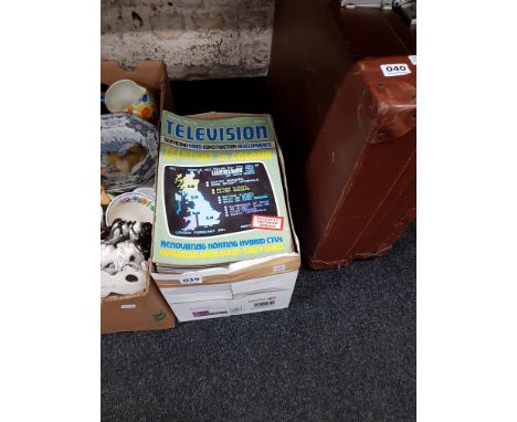 BOX OF VINTAGE TELEVISION MAGAZINES 