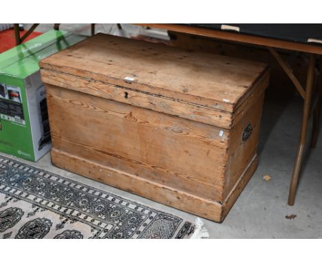An antique stripped pine trunk, 88 cm x 45 cm x 53 cm h 
