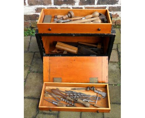 Tool box with tools