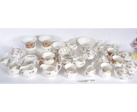 A collection of vintage 20th century ceramics comprising of&nbsp; Aynsley sugar bowls &amp; jug, Royal Albert Old Country Ros
