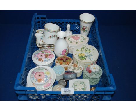 A quantity of china including six Wedgwood 'Sweet Meadow' trinket Pots, bud vases, etc., seven items of Coalport 'Ming Rose',