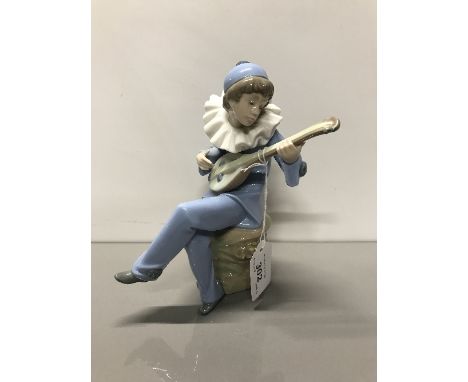 NAO FIGURE GUITAR PLAYER