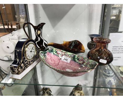 SHELF OF WEDGWOOD CLOCK MALING  W.GERMANY AND ART GLASS VASE