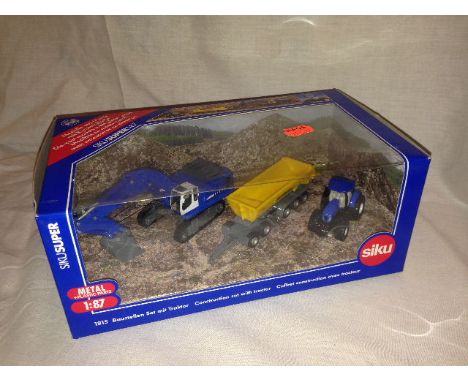 SIKU - CONSTRUCTION SET WITH NEW HOLLAND TRACTOR & LIEBHERR EXCAVATOR (1815) SCALE 1:87