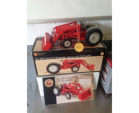 ERTL - FORD 641 WORKMASTER TRACTOR WITH 725 LOADER (1957) SCALE 1:16 - PRECISION SERIES (387)