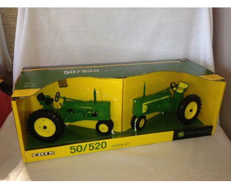 ERTL - JOHN DEERE 50/520 - TRACTOR SET - SCALE 1:16 (45313)
