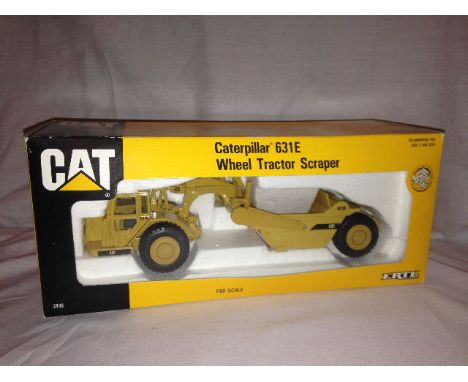 ERTL - CATERPILLAR 631E WHEEL TRACTOR SCRAPER - SCALE 1:50 (2430)