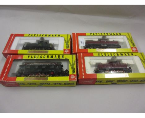 Fleischmann, group of four HO gauge boxed model railway locomotives, numbered 4230, 4226, 4369 and 4225 