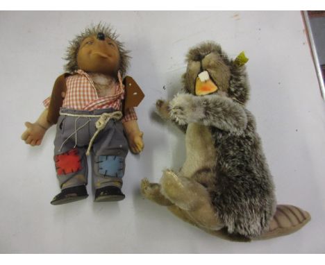 Steiff figure of a beaver ' Nagy ', together with a Steiff figure of a hedgehog (minus label) 