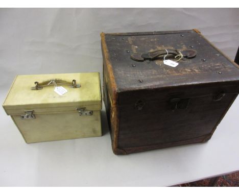 19th Century canvas and leather mounted trunk  / hat box, 18.5ins x 16ins x 14.25ins, together with a small pig's skin case, 