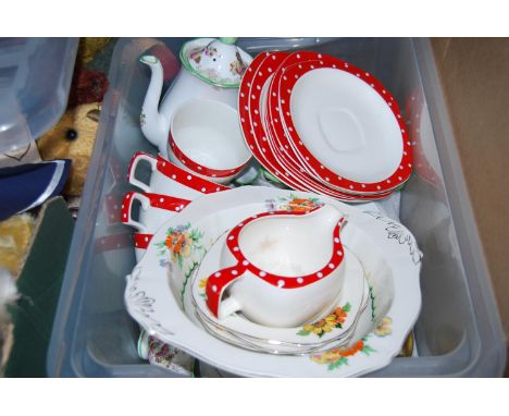 Midwinter Style Craft Polka Dot part tea service, together with a Standard China part coffee service and other ceramics 