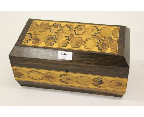 19th Century Tunbridge rosewood and parquetry inlaid tea caddy, the hinged lid enclosing a three division interior with blend