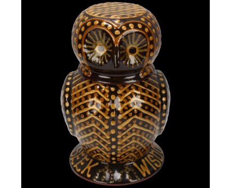 Carole Glover, Studio pottery owl design flask and cover, height 19cm Good condition