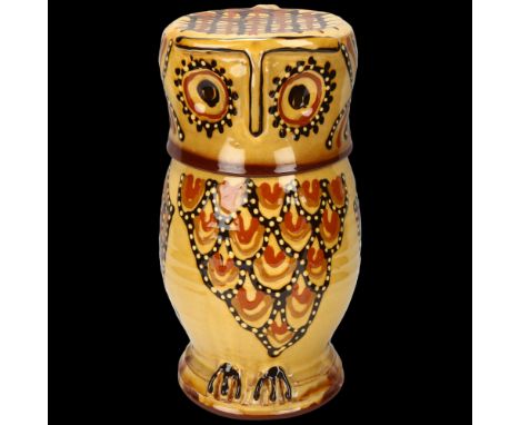 Carole Glover, large Studio pottery owl design flask and cover, height 24cm Good condition