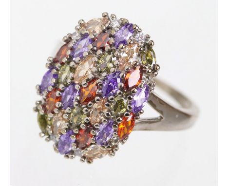Farbstein Ring - Silber 925 punziert Silber 925, ca. 4,15 Gramm, quer zur Ringschiene gestellter Ringkopf von ca. 20 x 14 mm 