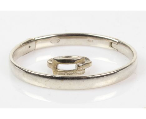 Design Silber Schmuck je punziert Silber 925, ca. 39,7 Gramm, dabei *Fossil* Armreif in Ovalform von ca. 7 mm Breite, leicht 