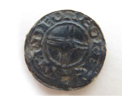 Cnut silver penny, Short Cross Type, Spink 1159, obverse reads:- +CNVT RECX:, reverse reads:- +VCEDE ON EOFER., York Mint, mo
