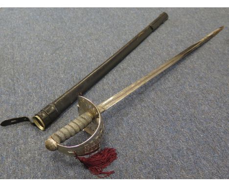 Sword: A George V 1821 Pattern Heavy Cavalry Officers Sword. Etched blade 35''. Ricasso marked ''HAMBURGER ROGERS & CO LONDON