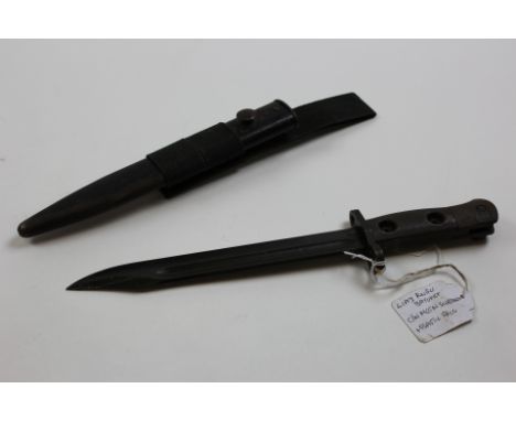 Bayonet: LIA3 knife bayonet in its metal scabbard with a plastic compo frog. Sound condition. 