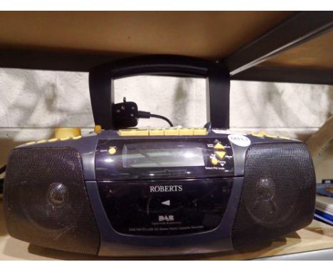 Roberts DAB FM CD, USB, SD stereo radio cassette recorder, working at lotting. Not available for in-house P&amp;P 