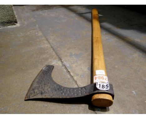 Steel forged bearded axe, L: 77 cm. Not available for in-house P&amp;P 