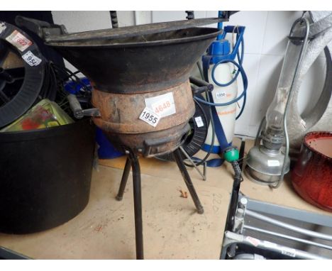 Landman tripod cauldron BBQ. Not available for in-house P&amp;P 