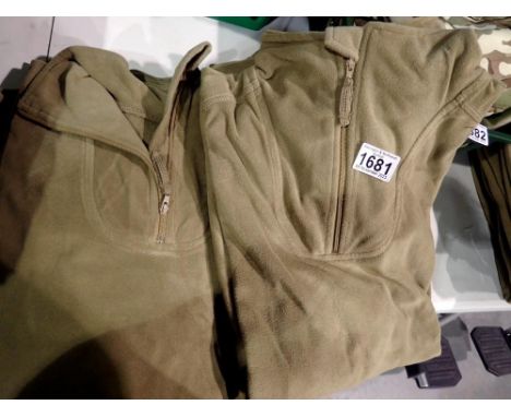 Five current issue British Army fleeces. UK P&amp;P Group 1 (£16+VAT for the first lot and £2+VAT for subsequent lots) 