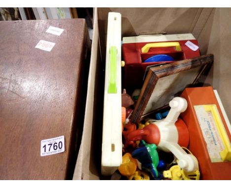 Two vintage wooden boxes and a quantity of mixed toys. Not available for in-house P&amp;P 