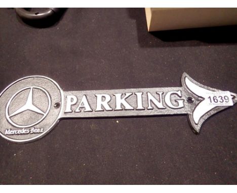 Cast iron Mercedes parking arrow, W: 40 cm. UK P&amp;P Group 1 (£16+VAT for the first lot and £2+VAT for subsequent lots) 