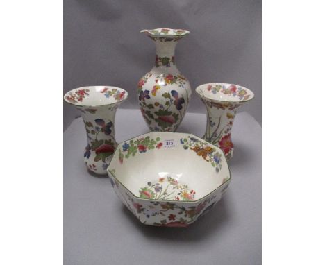 Four pieces of 20th century Wedgwood Groups 'Etruria' including a pair of vases, fruit bowl and larger vase